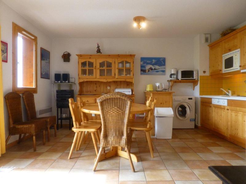 Rent in ski resort 3 room apartment 7 people (3302) - Résidence Epilobes - Peisey-Vallandry - Living room