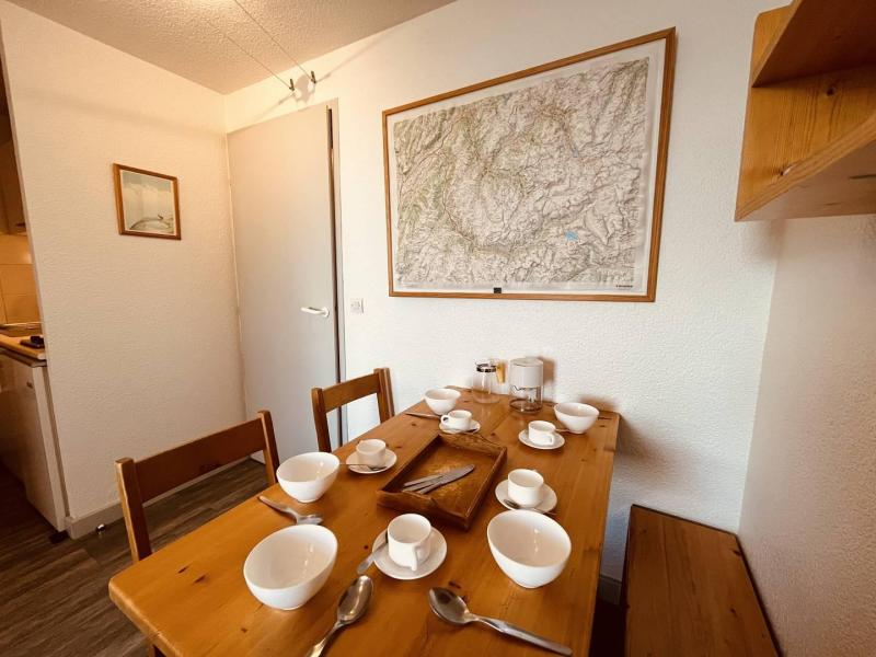 Rent in ski resort 2 room apartment 5 people (3564) - Résidence la Grande Ourse - Peisey-Vallandry - Living room