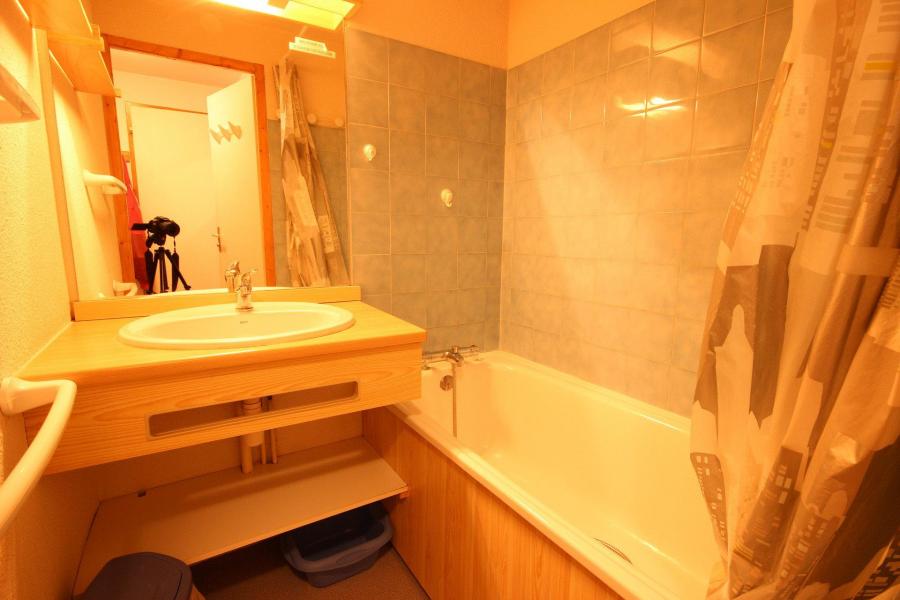 Rent in ski resort 2 room apartment 4 people (007) - Résidence le Crêt de l'Ours 2 - Peisey-Vallandry - Bathroom