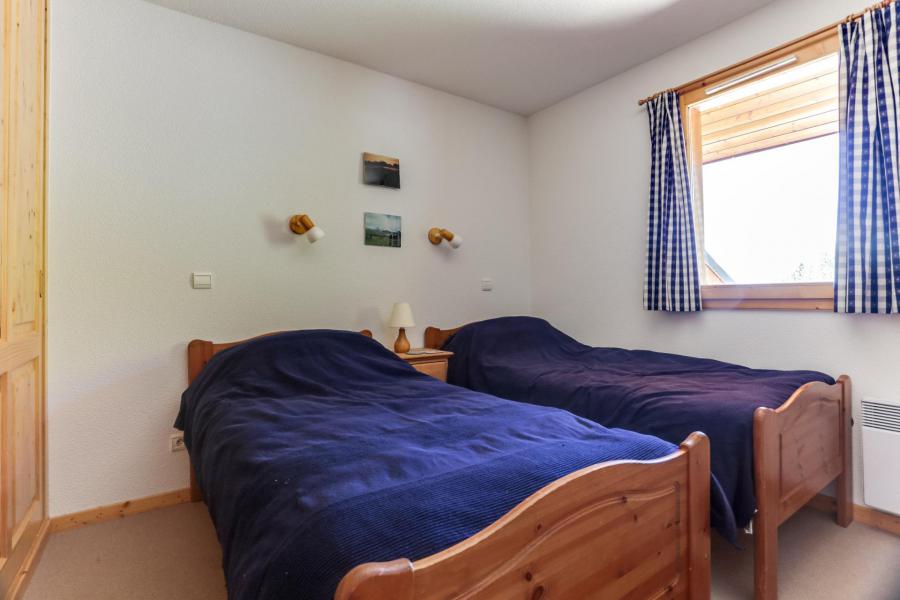Rent in ski resort 4 room duplex apartment 8 people (10) - Résidence les Epilobes - Peisey-Vallandry - Bedroom