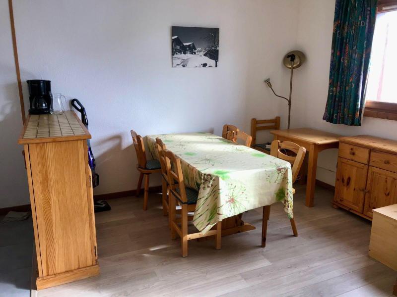 Wynajem na narty Apartament 2 pokojowy z alkową 6 osób (26) - Résidence les Soldanelles - Peisey-Vallandry - Pokój gościnny