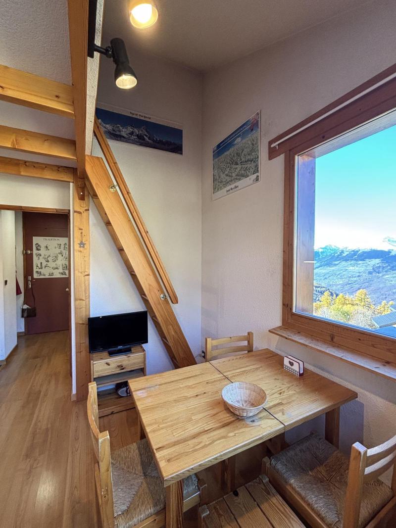 Rent in ski resort Studio 4 people (420) - Résidence Michailles - Peisey-Vallandry - Winter outside