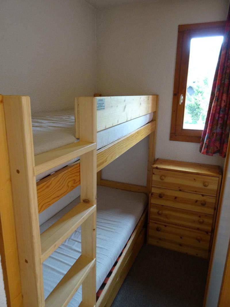 Rent in ski resort Studio cabin 3 people (617) - Résidence Michailles - Peisey-Vallandry - Bedroom