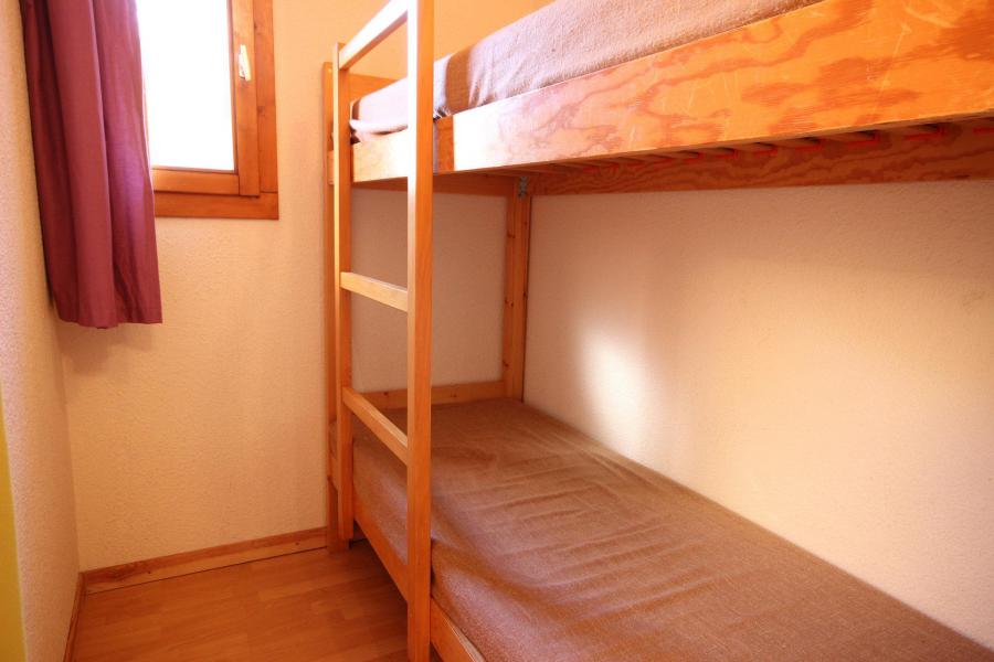 Rent in ski resort Studio cabin 4 people (419) - Résidence Michailles - Peisey-Vallandry - Bedroom
