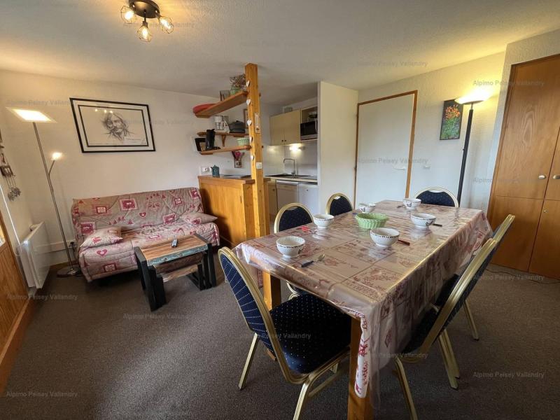 Rent in ski resort 3 room duplex apartment cabin 8 people (4716) - Résidence Petite Ourse - Peisey-Vallandry - Living room