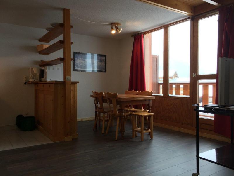 Rent in ski resort 3 room duplex apartment sleeping corner 8 people (47106) - Résidence Petite Ourse - Peisey-Vallandry - Living room