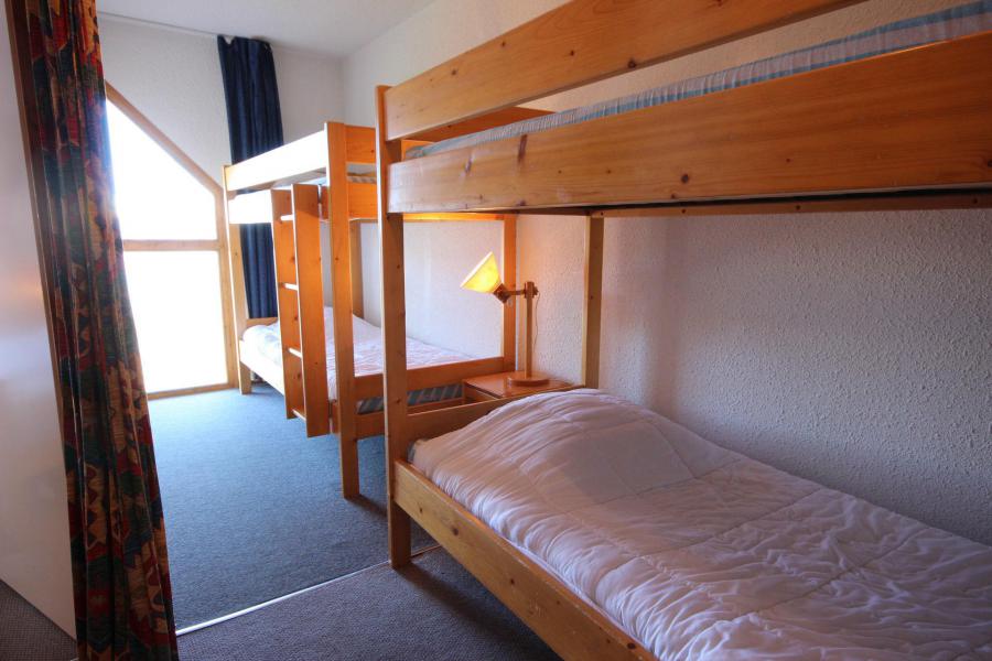 Rent in ski resort 2 room apartment sleeping corner 7 people - Résidence Petite Ourse A - Peisey-Vallandry - Bedroom