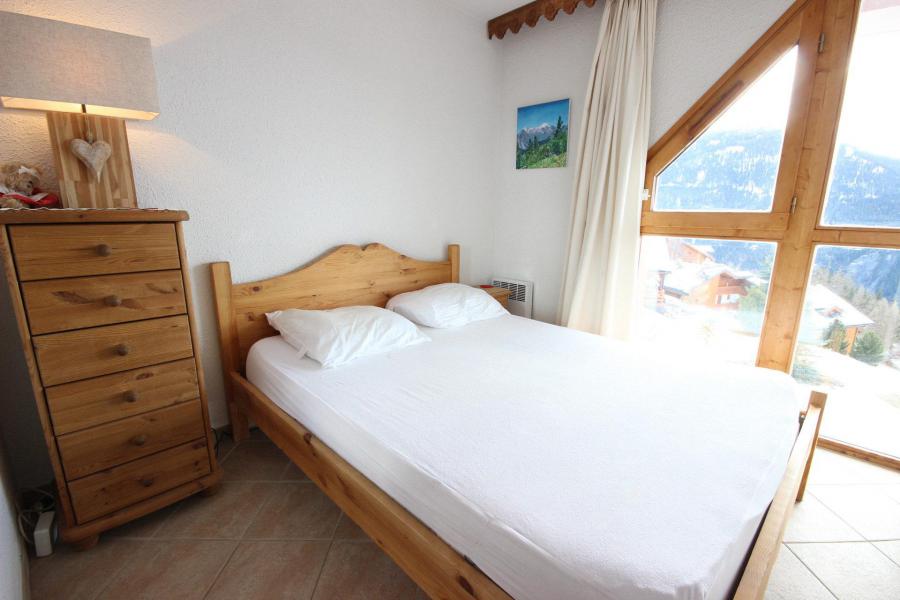 Rent in ski resort 3 room apartment cabin 7 people - Résidence Petite Ourse A - Peisey-Vallandry - Bedroom