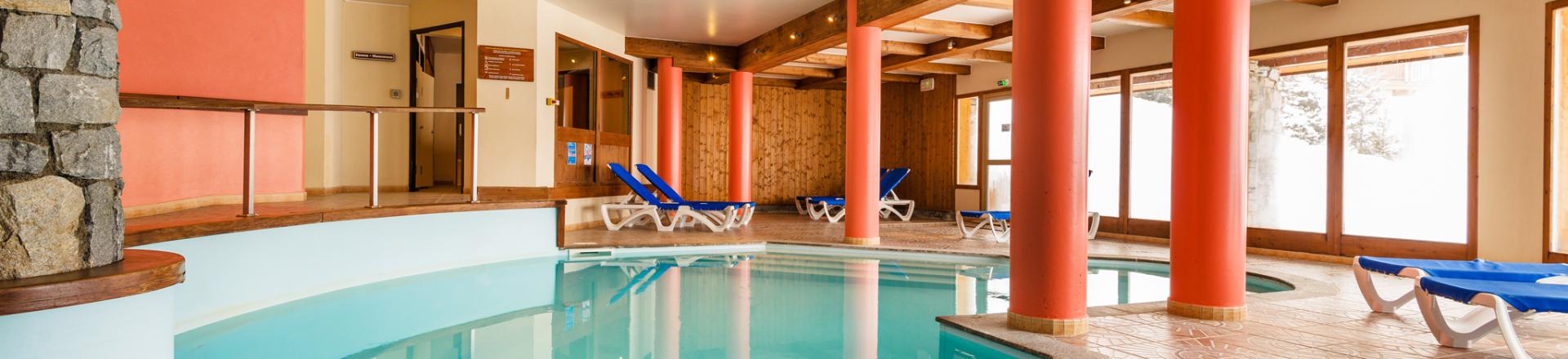 Rent in ski resort Résidence Lagrange l'Arollaie - Peisey-Vallandry - Swimming pool