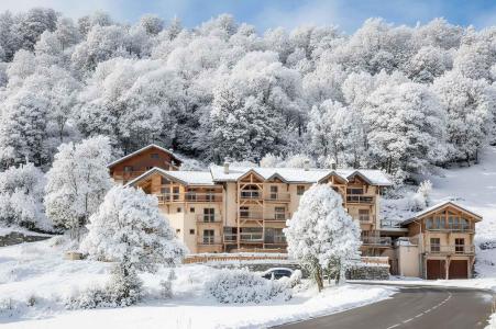 Rent in ski resort Résidence Chalet Les Amis - Peisey-Vallandry - Winter outside