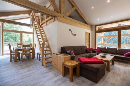 Rent in ski resort 5 room duplex apartment 14 people (Nancroix) - Résidence Chalet Les Amis - Peisey-Vallandry - Living room