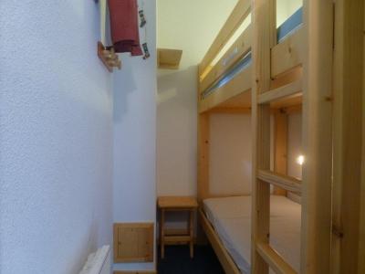 Skiverleih 3-Zimmer-Holzhütte für 6 Personen (3304) - Résidence Epilobes - Peisey-Vallandry - Offener Schlafbereich