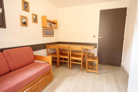 Rent in ski resort Studio 4 people (24R) - Résidence Grande Ourse - Peisey-Vallandry - Living room