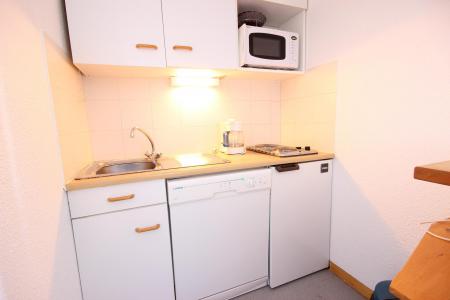 Ski verhuur Appartement 1 kamers 5 personen (10) - Résidence le Crêt de l'Ours 1 - Peisey-Vallandry - Keukenblok