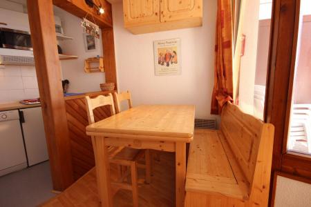 Rent in ski resort 2 room apartment 4 people (007) - Résidence le Crêt de l'Ours 2 - Peisey-Vallandry - Living room