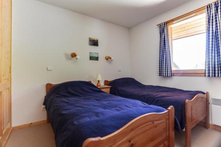 Ski verhuur Appartement duplex 4 kamers 8 personen (10) - Résidence les Epilobes - Peisey-Vallandry - Kamer