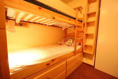 Rent in ski resort Studio sleeping corner 4 people (38) - Résidence les Soldanelles - Peisey-Vallandry - Bedroom