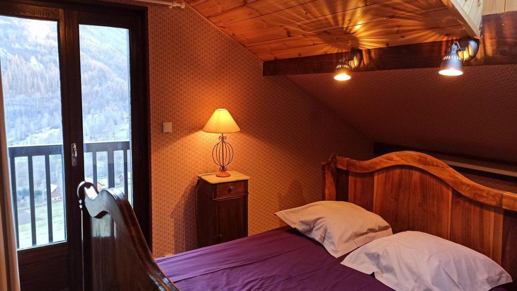 Rent in ski resort 5 room triplex chalet 9 people - Chalet Belvedere - Pelvoux - Apartment