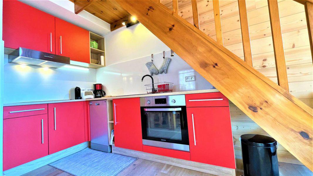 Rent in ski resort 3 room duplex apartment 6 people (VAL03) - La Résidence Valérianes - Pelvoux - Open-plan kitchen
