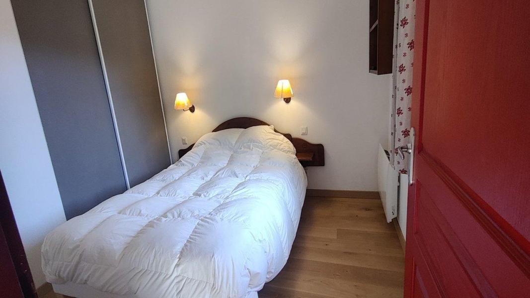 Rent in ski resort 2 room apartment sleeping corner 6 people (B39) - Résidence le Palatin - Pelvoux - Apartment