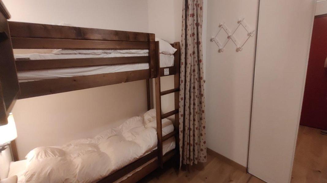 Rent in ski resort 2 room apartment sleeping corner 6 people (B39) - Résidence le Palatin - Pelvoux - Apartment