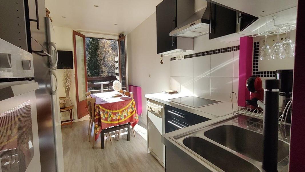 Rent in ski resort 3 room apartment 4 people (1) - Saint Genest - Pelvoux - Apartment