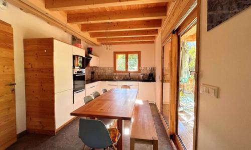 Аренда на лыжном курорте Шале дуплекс 5 комнат 8 чел. (140m²) - Chalet Le Maestro - Pelvoux - Кухня