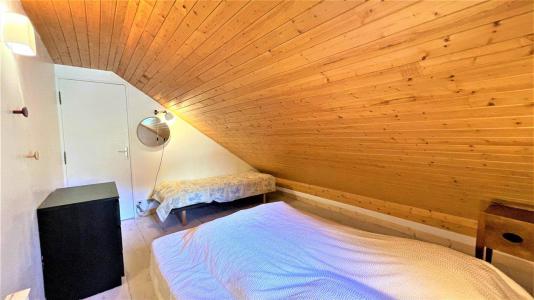 Alquiler al esquí Apartamento dúplex 3 piezas 6 personas (VAL03) - La Résidence Valérianes - Pelvoux - Habitación