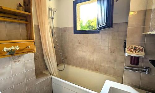Аренда на лыжном курорте Апартаменты 2 комнат 4 чел. (37m²) - Résidence Les Anémones - Pelvoux - Ванная