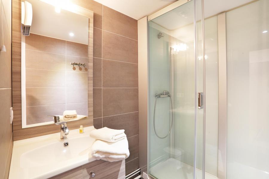 Rent in ski resort Résidence la Soulane - Peyragudes - Shower room