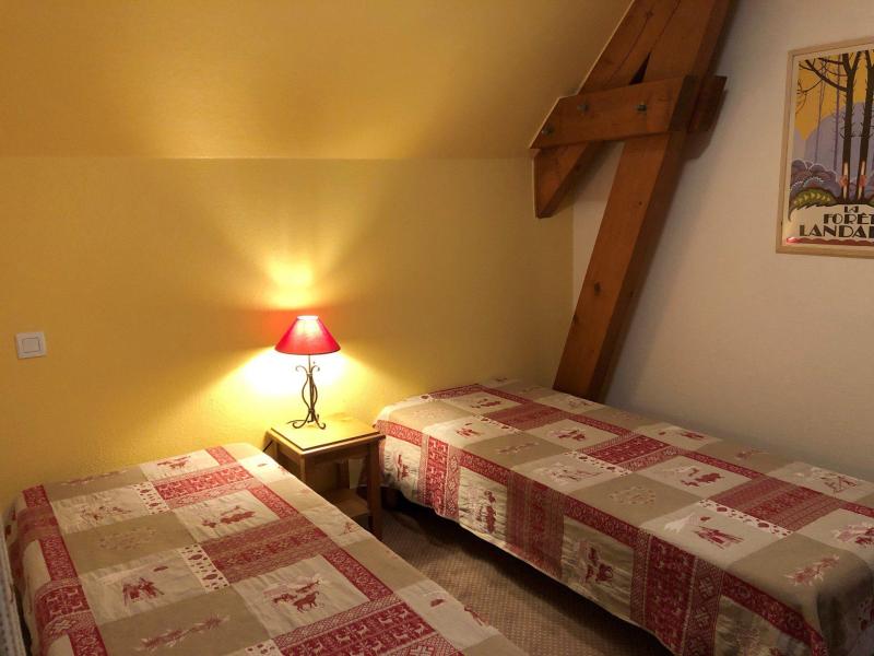 Rent in ski resort 3 room apartment 6 people (04) - Résidence le Hameau de Balestas - Peyragudes - Bedroom