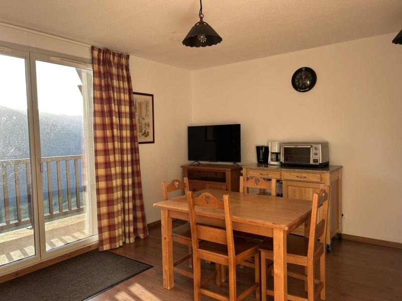 Wynajem na narty Apartament 2 pokojowy 4 osób (121) - Résidence le Hameau de Balestas - Peyragudes - Pokój gościnny