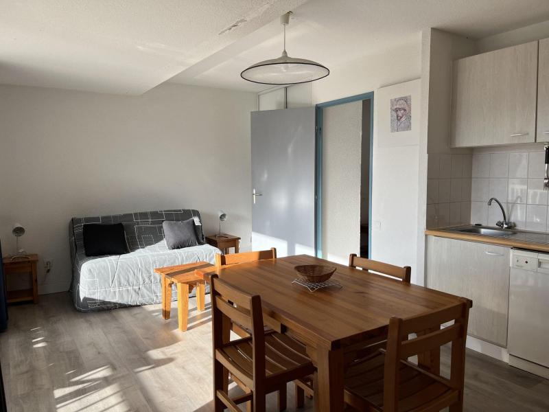 Ski verhuur Studio cabine 4 personen (10) - Résidence les Balcons du Soleil 1 - Peyragudes - Woonkamer