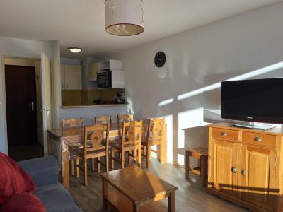 Rent in ski resort 3 room duplex apartment sleeping corner 8 people (A15) - Les Hauts de Peyragudes - Peyragudes - Living room