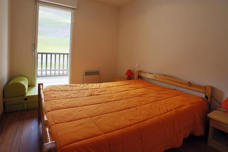 Rent in ski resort 3 room apartment 6 people (07) - Résidence le Sérias - Peyragudes - Bedroom