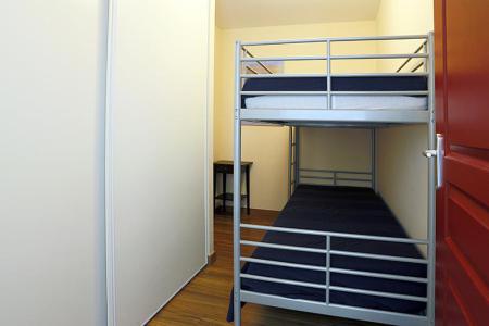 Rent in ski resort 3 room apartment 6 people (12) - Résidence le Sérias - Peyragudes - Bedroom