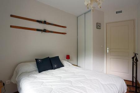 Rent in ski resort 3 room apartment 8 people (06) - Résidence le Sérias - Peyragudes - Bedroom