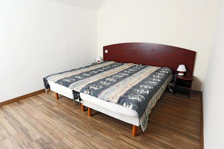 Rent in ski resort 3 room duplex apartment 6 people (22) - Résidence le Sérias - Peyragudes - Bedroom