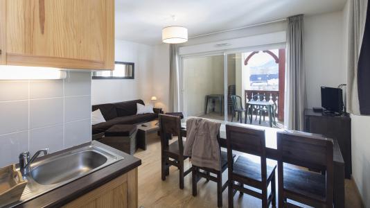 Ski verhuur Résidence les Jardins de Balnéa - Peyragudes - Woonkamer