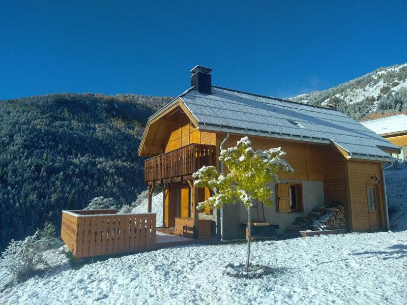 Rent in ski resort 5 room mezzanine chalet 12 people (8) - Les Chalets de Praroustan - Pra Loup - Winter outside