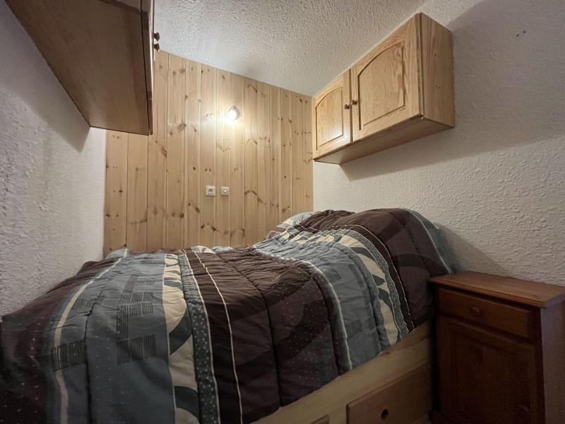 Rent in ski resort Studio sleeping corner 4 people (105) - Résidence l'Arribau - Pra Loup - Bedroom