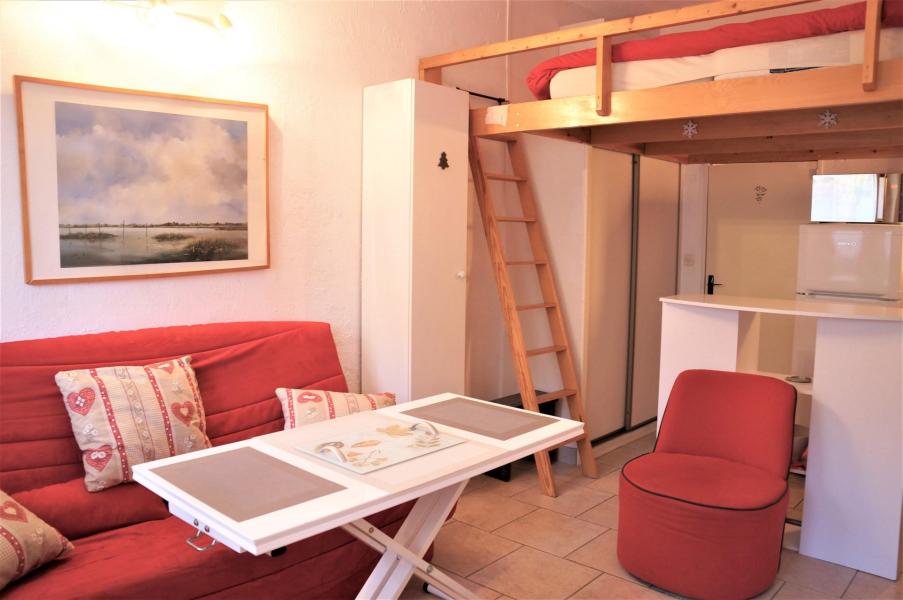 Rent in ski resort Studio mezzanine 4 people (53) - Résidence l'Estelan - Pra Loup - Living room