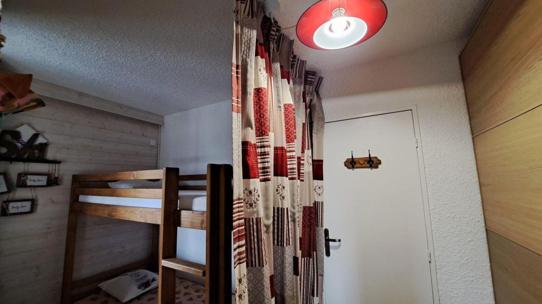 Rent in ski resort Studio sleeping corner 4 people (206) - Résidence la Bérangère II - Pra Loup