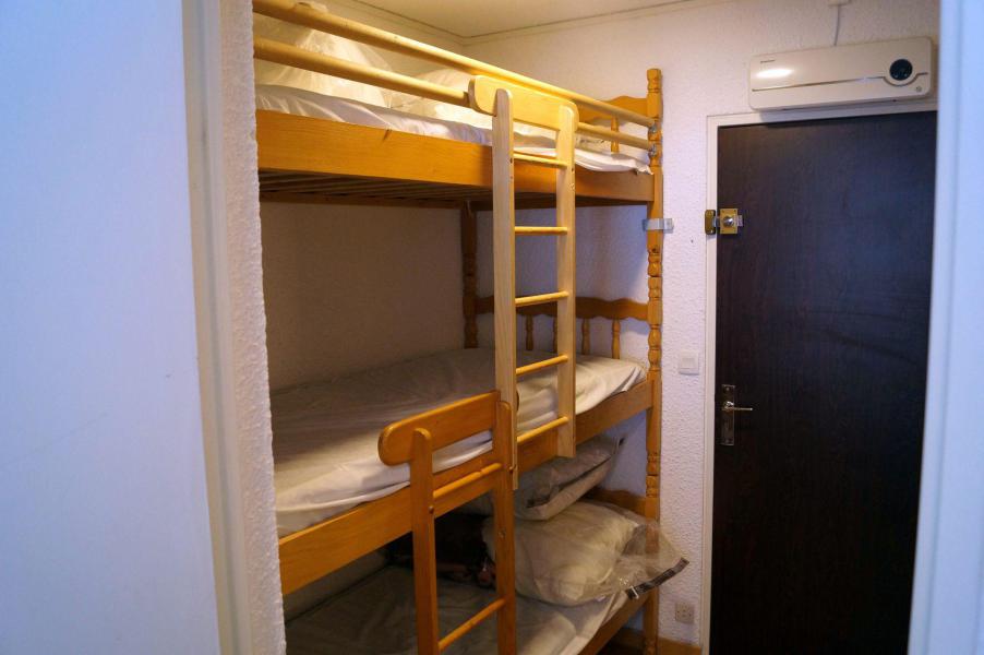 Аренда на лыжном курорте Квартира студия со спальней для 5 чел. (BERA-III-416) - Résidence la Bérangère III - Pra Loup - Комната