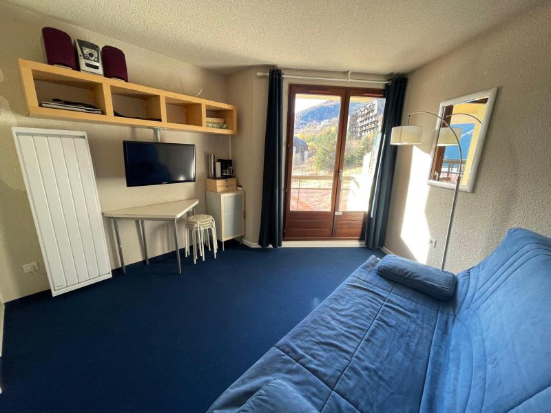 Rent in ski resort Studio sleeping corner 4 people (405) - Résidence les Marmottes Bleues - Pra Loup - Living room
