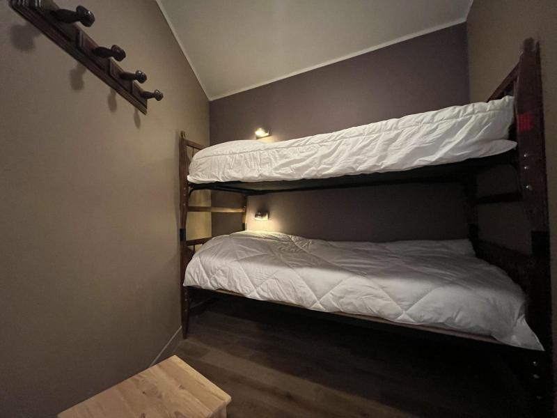 Rent in ski resort Studio sleeping corner 4 people (B82) - Résidence Voile des Neiges B - Pra Loup