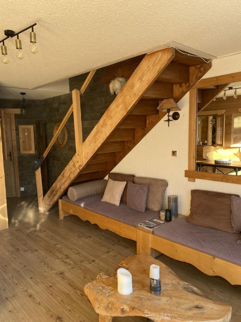 Rent in ski resort 3 room duplex apartment 4 people (112) - Résidence Voile des Neiges C - Pra Loup