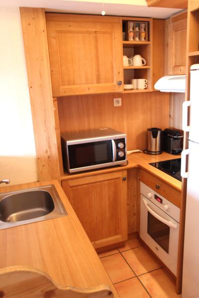Rent in ski resort 2 room apartment sleeping corner 6 people (E102) - Les Chalets de Praroustan - Pra Loup - Kitchen