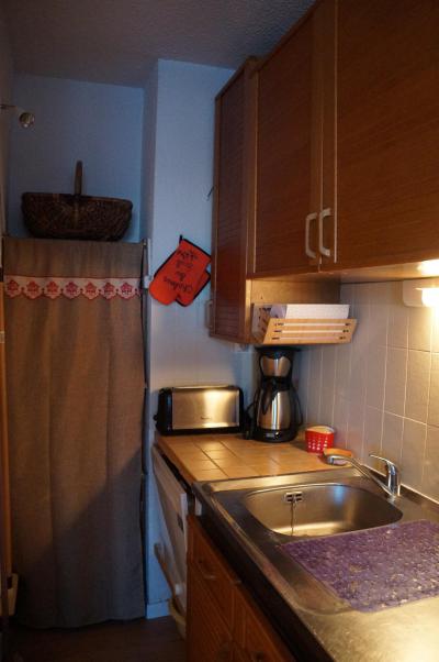 Rent in ski resort 2 room apartment sleeping corner 4 people (318) - Résidence les Marmottes Bleues - Pra Loup - Kitchen