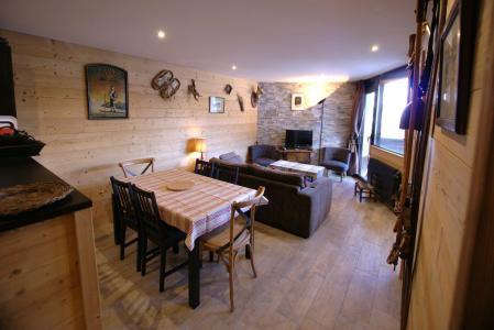 Ski verhuur Appartement 3 kabine kamers 4 personen (F5) - Résidence les Mélèzes - Pra Loup - Woonkamer